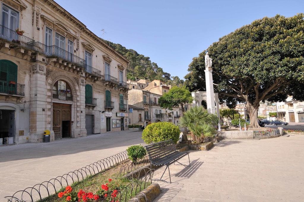 Vacanze Romantiche A Modica Quarto foto