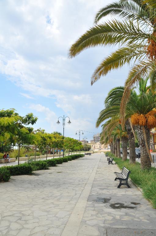 Vacanze Romantiche A Modica Exterior foto